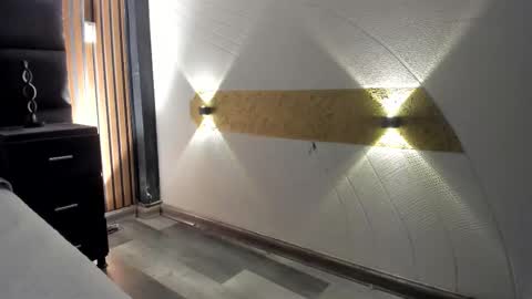 3X NAXAA online show from October 19, 1:01 pm