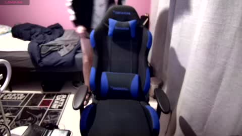 Larese Carlo online show from December 28, 4:19 am