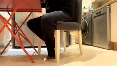 Snapshot of 5ar5rooooov chatting on December 2, 10:23 pm 5ar5rooooov online show from December 2, 10:23 pm