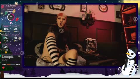 Juune online show from December 2, 7:05 pm