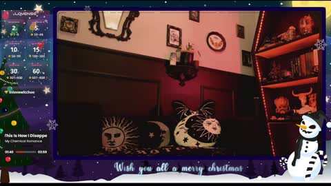 Juune online show from December 6, 7:45 pm