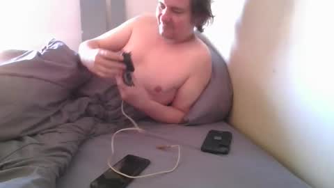 666eldiablo666 online show from September 18, 8:05 am