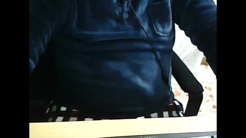 Snapshot of 69desamor chatting on December 15, 7:35 am 69desamor online show from December 15, 7:35 am