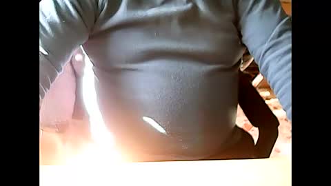 Snapshot of 69desamor chatting on December 29, 12:23 pm 69desamor online show from December 29, 12:23 pm