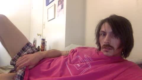 Snapshot of 69j0hndo chatting on January 21, 8:43 pm FUCKR online show from January 21, 8:43 pm