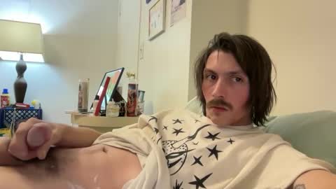 Snapshot of 69j0hndo chatting on January 31, 9:37 am FUCKR online show from January 31, 9:37 am