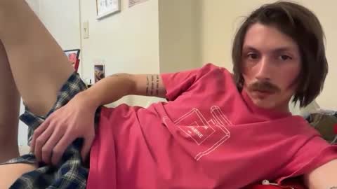 Snapshot of 69j0hndo chatting on February 3, 10:47 am FUCKR online show from February 3, 10:47 am