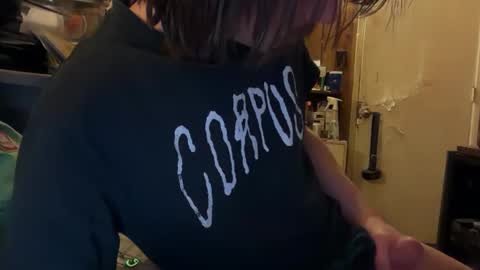 Snapshot of 69j0hndo chatting on February 19, 9:36 pm FUCKR online show from February 19, 9:36 pm