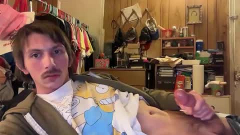 Snapshot of 69j0hndo chatting on March 7, 10:32 pm FUCKR online show from March 7, 10:32 pm