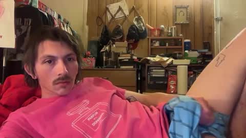 Snapshot of 69j0hndo chatting on March 10, 12:15 pm FUCKR online show from March 10, 12:15 pm