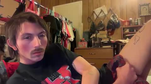 Snapshot of 69j0hndo chatting on March 12, 11:12 pm FUCKR online show from March 12, 11:12 pm