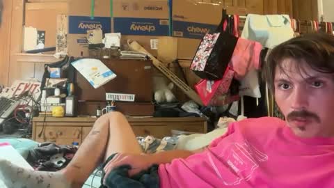 Snapshot of 69j0hndo chatting on September 12, 11:37 pm FUCKR online show from September 12, 11:37 pm