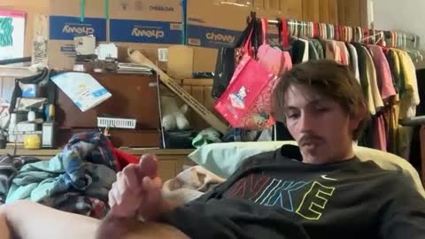 Snapshot of 69j0hndo chatting on September 17, 1:29 am FUCKR online show from September 17, 1:29 am