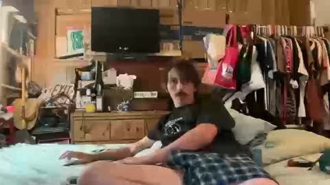 Snapshot of 69j0hndo chatting on October 12, 9:08 am FUCKR online show from October 12, 9:08 am