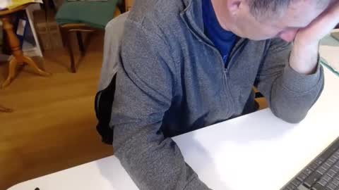 Snapshot of 69pifpaf chatting on December 9, 7:06 am 69pifpaf online show from December 9, 7:06 am