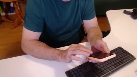 Snapshot of 69pifpaf chatting on January 9, 10:09 am 69pifpaf online show from January 9, 10:09 am