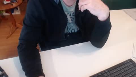 Snapshot of 69pifpaf chatting on January 14, 8:20 am 69pifpaf online show from January 14, 8:20 am