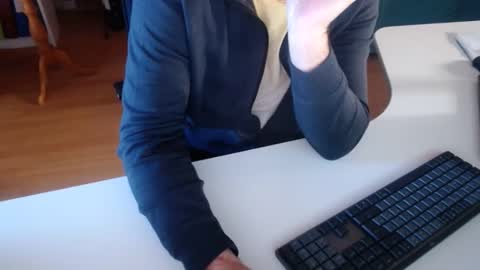 Snapshot of 69pifpaf chatting on January 26, 9:19 am 69pifpaf online show from January 26, 9:19 am