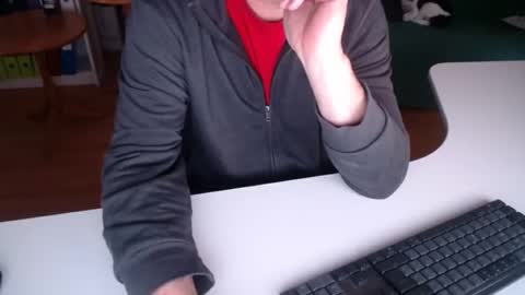 Snapshot of 69pifpaf chatting on February 11, 10:48 am 69pifpaf online show from February 11, 10:48 am