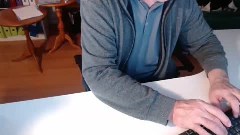 Snapshot of 69pifpaf chatting on March 3, 6:15 am 69pifpaf online show from March 3, 6:15 am