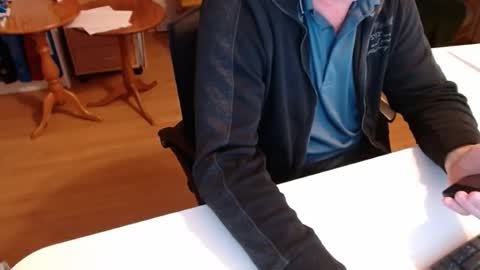 Snapshot of 69pifpaf chatting on October 16, 7:04 pm 69pifpaf online show from October 16, 7:04 pm