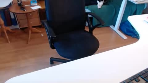 Snapshot of 69pifpaf chatting on November 22, 8:57 am 69pifpaf online show from November 22, 8:57 am