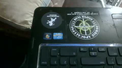 Snapshot of 69sextoyboy69 chatting on October 18, 11:33 am 69sextoyboy69 online show from October 18, 11:33 am