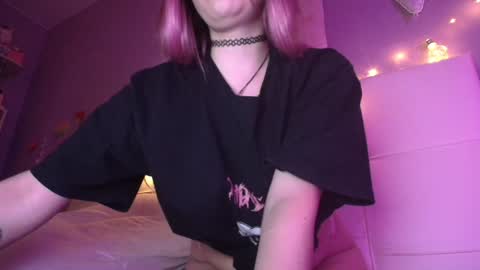 Snapshot of 6a6yface chatting on January 26, 2:30 pm lil J online show from January 26, 2:30 pm