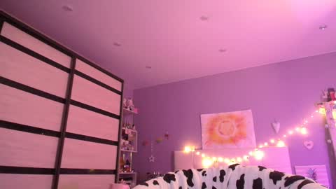 Snapshot of 6a6yface chatting on January 30, 2:47 pm lil J online show from January 30, 2:47 pm