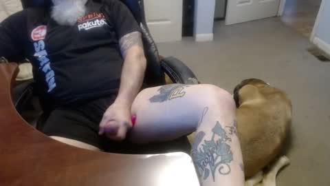 MASTIFF online show from September 19, 6:52 pm