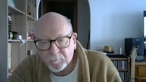 Snapshot of 7thsojourn chatting on December 25, 11:43 am Papi online show from December 25, 11:43 am