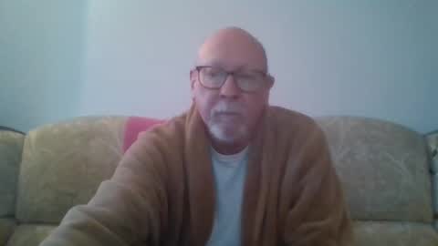 Snapshot of 7thsojourn chatting on January 5, 4:48 pm Papi online show from January 5, 4:48 pm