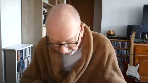 Snapshot of 7thsojourn chatting on February 9, 12:19 pm Papi online show from February 9, 12:19 pm