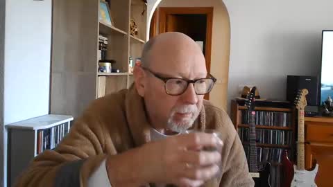 Snapshot of 7thsojourn chatting on February 14, 10:28 am Papi online show from February 14, 10:28 am