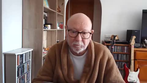 Snapshot of 7thsojourn chatting on February 25, 10:04 am Papi online show from February 25, 10:04 am