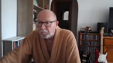 Snapshot of 7thsojourn chatting on February 25, 4:00 pm Papi online show from February 25, 4:00 pm