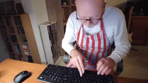 Snapshot of 7thsojourn chatting on March 2, 8:29 pm Papi online show from March 2, 8:29 pm