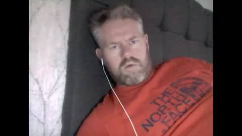 81jonnyx online show from December 27, 10:34 am