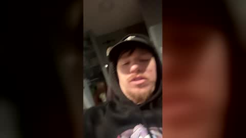 Snapshot of 8ricky8 chatting on December 16, 11:43 pm 8ricky8 online show from December 16, 11:43 pm