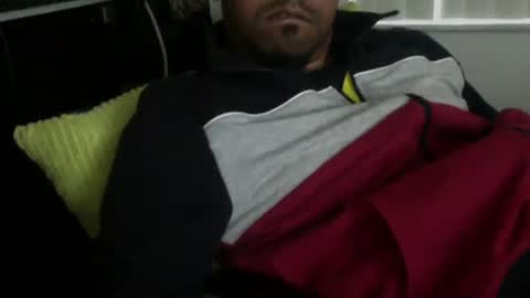 9inchhammer online show from December 3, 9:34 pm