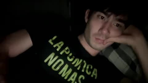 Snapshot of 9thislandd chatting on January 28, 4:30 pm 9thislandd online show from January 28, 4:30 pm