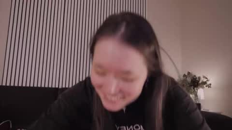 Snapshot of _3x7_ chatting on September 28, 12:21 pm _3x7_ online show from September 28, 12:21 pm