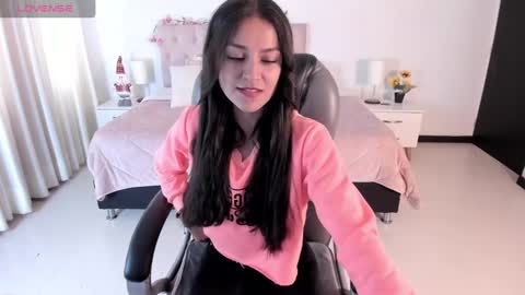 Snapshot of _abby_23_ chatting on December 27, 2:01 pm Aby online show from December 27, 2:01 pm