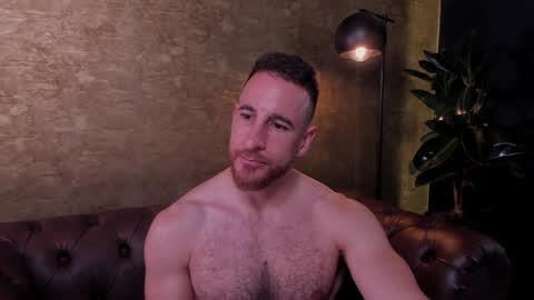 _adamcoper_ online show from December 10, 3:41 am