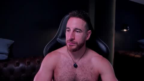 _adamcoper_ online show from November 20, 3:45 pm