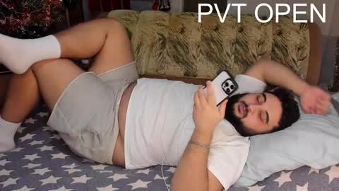 Alan online show from February 21, 3:32 pm