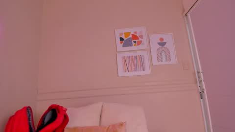 _aleja_x online show from September 9, 11:32 am