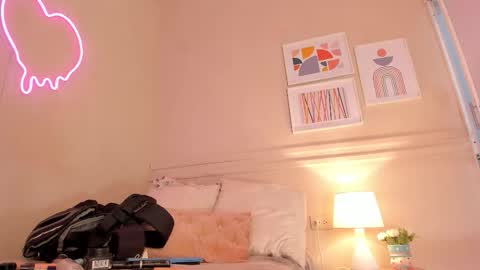 _aleja_x online show from October 8, 11:30 am