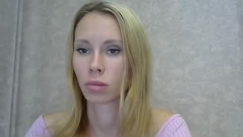 Snapshot of _alex1819 chatting on September 19, 7:32 am _alex1819 online show from September 19, 7:32 am