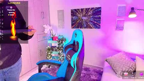 Snapshot of _alex_carter chatting on October 22, 10:37 am alex carter online show from October 22, 10:37 am